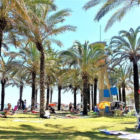 La Carihuela - Apartamento De 3 Dormitorios -A 300Mtrs De La Playa Torremolinos Dış mekan fotoğraf