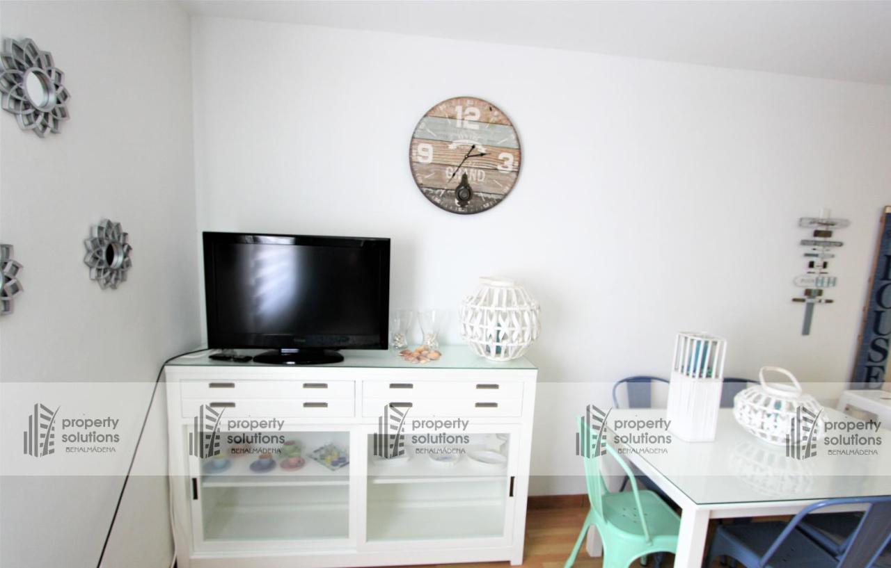 La Carihuela - Apartamento De 3 Dormitorios -A 300Mtrs De La Playa Torremolinos Dış mekan fotoğraf