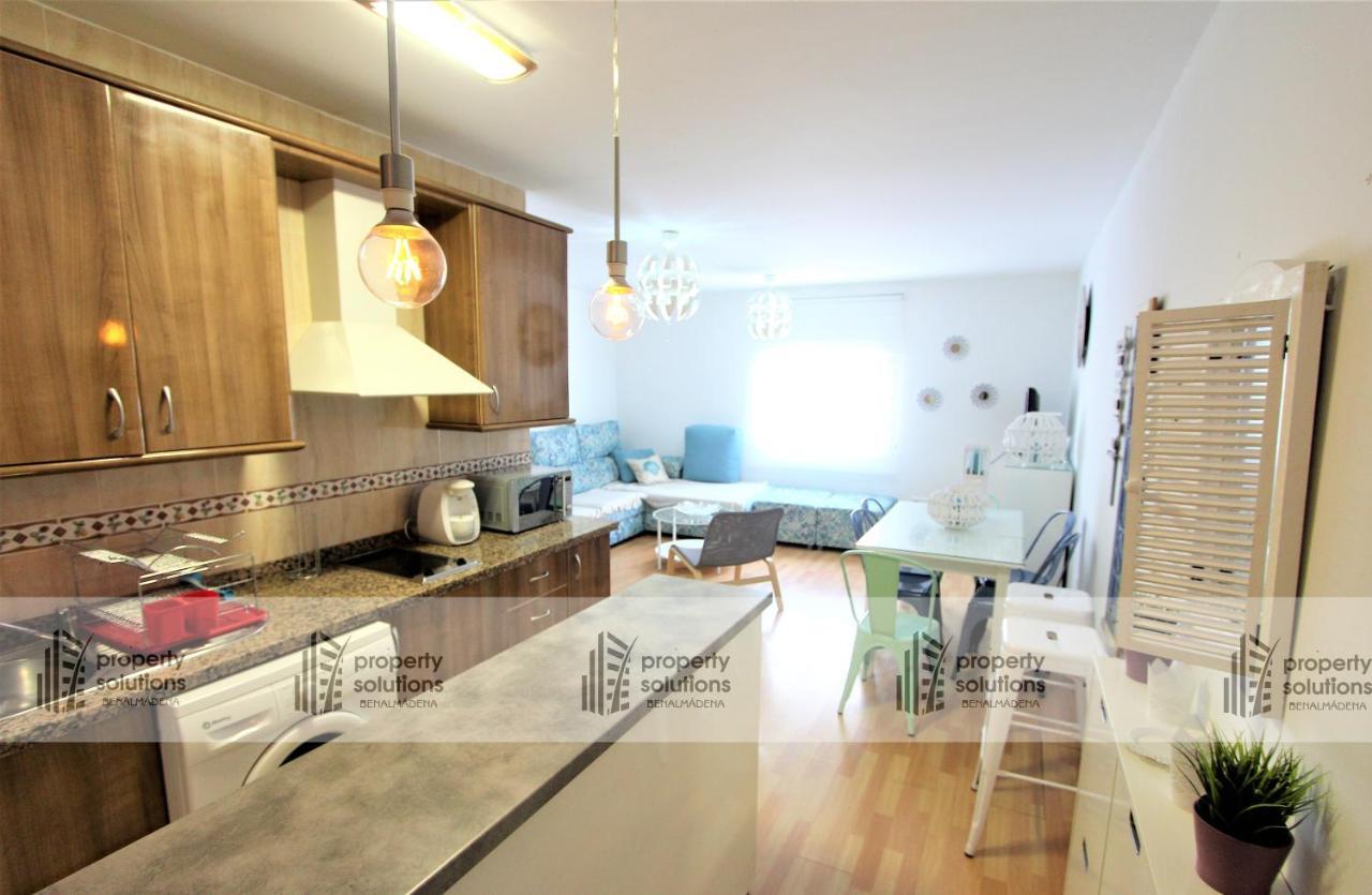 La Carihuela - Apartamento De 3 Dormitorios -A 300Mtrs De La Playa Torremolinos Dış mekan fotoğraf