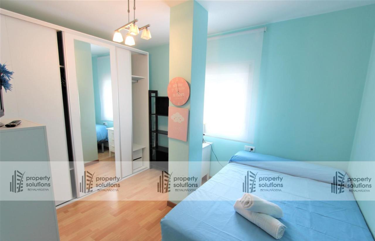 La Carihuela - Apartamento De 3 Dormitorios -A 300Mtrs De La Playa Torremolinos Dış mekan fotoğraf