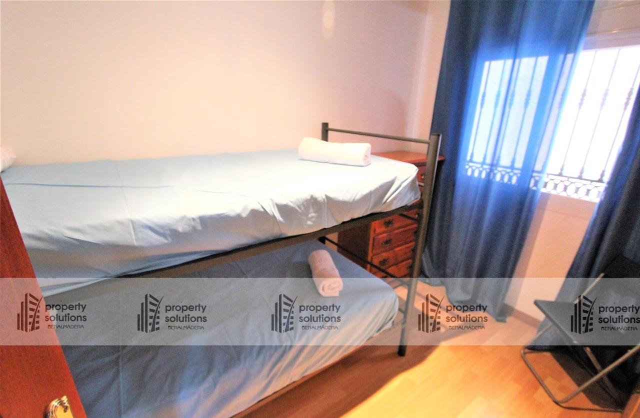La Carihuela - Apartamento De 3 Dormitorios -A 300Mtrs De La Playa Torremolinos Dış mekan fotoğraf